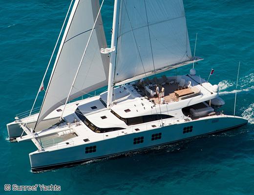 croisiere-yacht-de-luxe-Sunreef-102-sous-voile