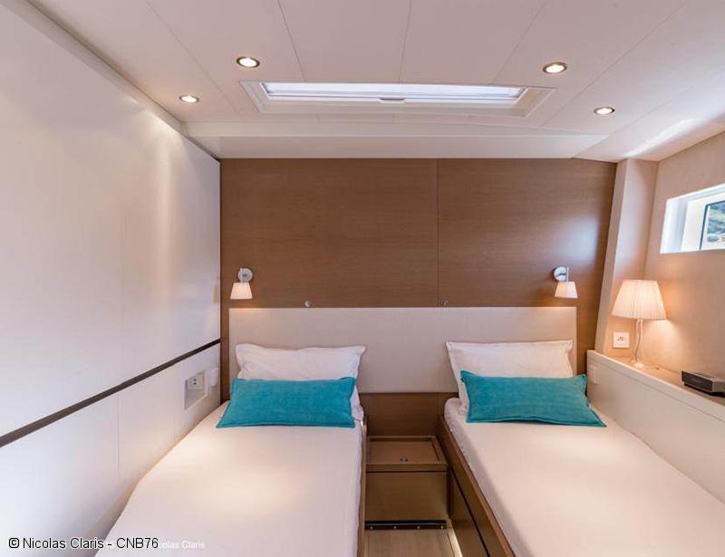 yacht-de-luxe-cnb-76-neyina-cabine-lits-simples